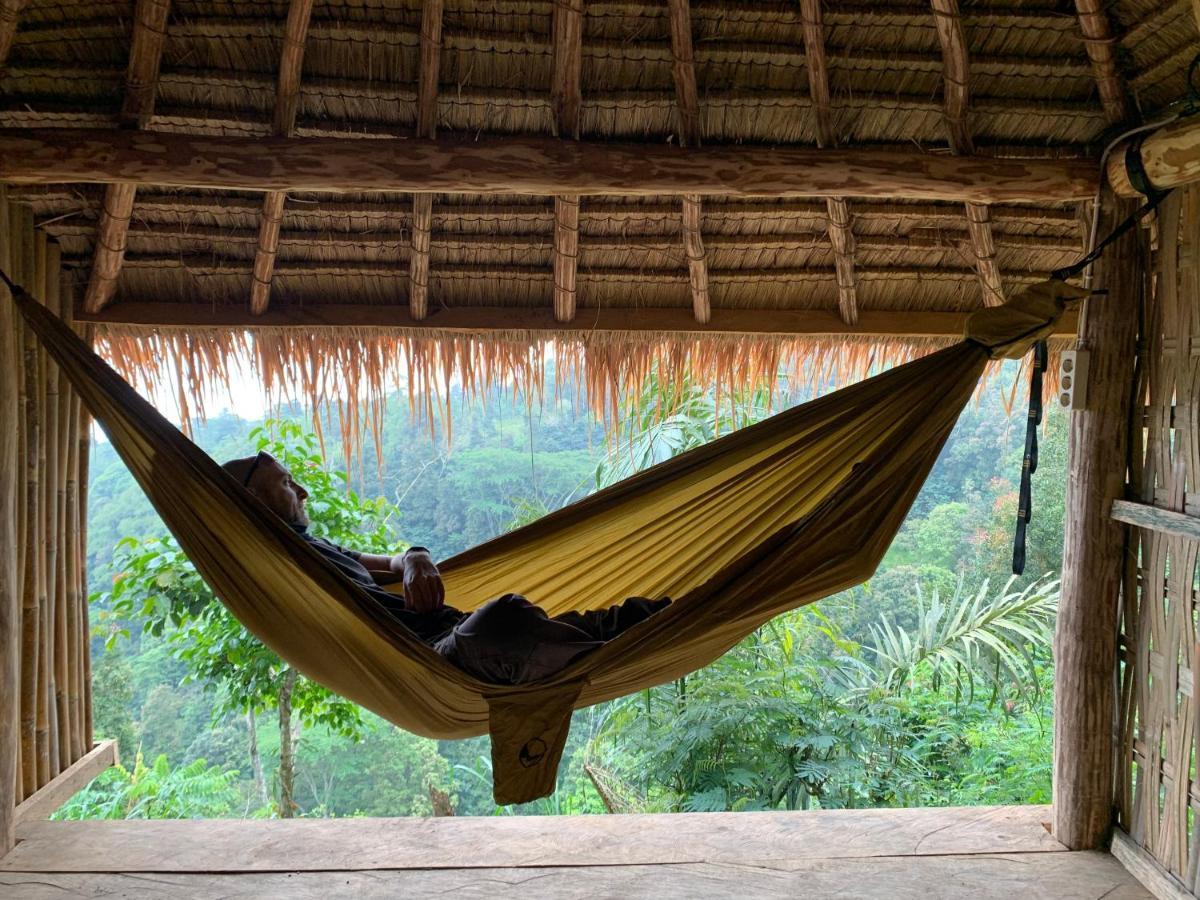 셀랏 Ticket To The Moon Hammock Camp 빌라 외부 사진
